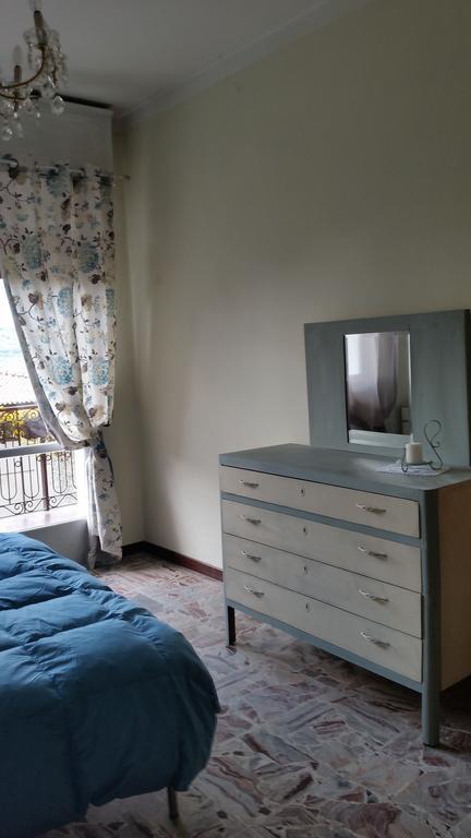 Apartment Iseo Lake Сале-Маразино Номер фото